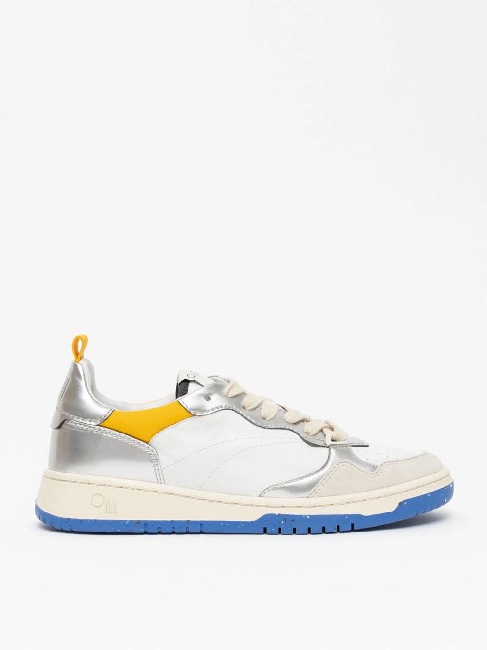 Women’s Oncept Phoenix sneakers in Silver Flash